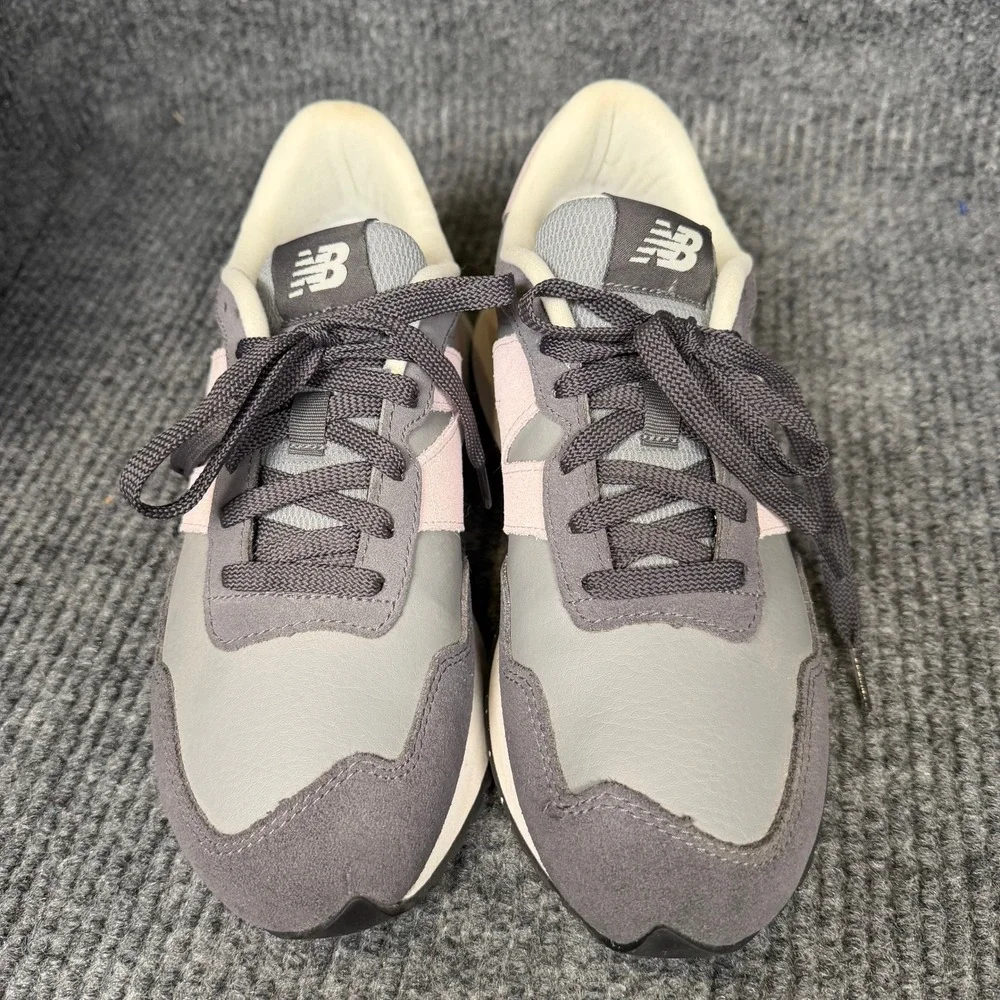 New Balance 237 Lifestyle Sneakers Womens 8.5 Grey Pink Excellent Low Top Casual